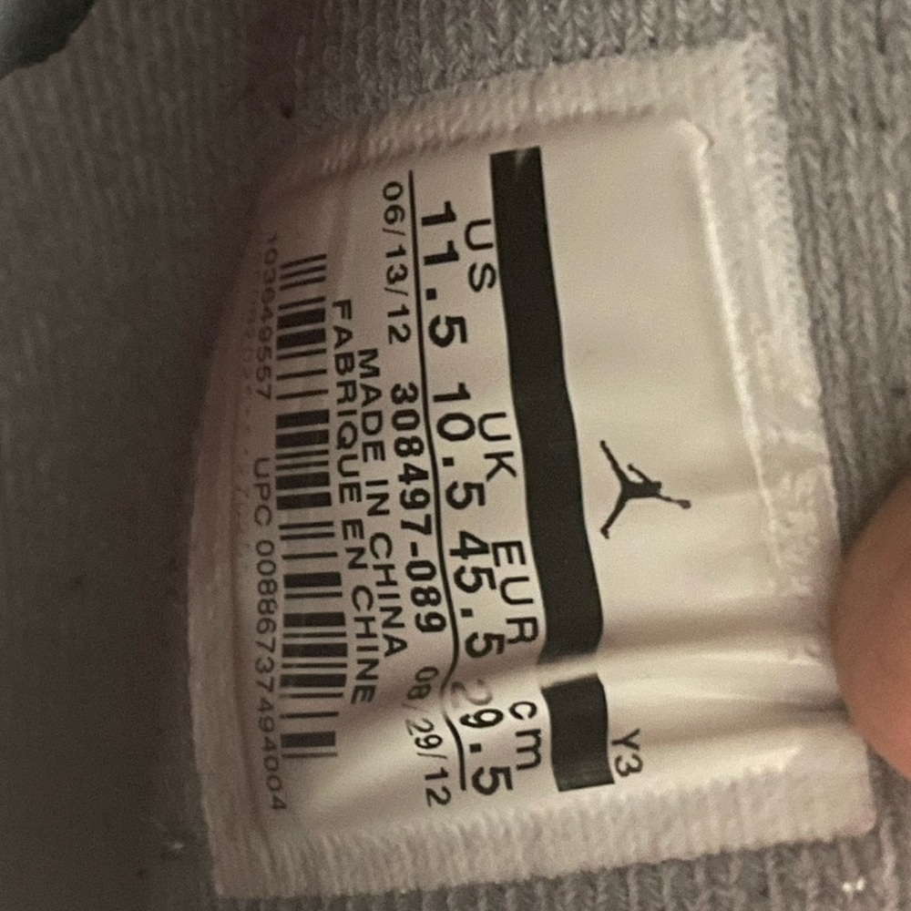 Jordan 4 Bred - Picture 9 of 9